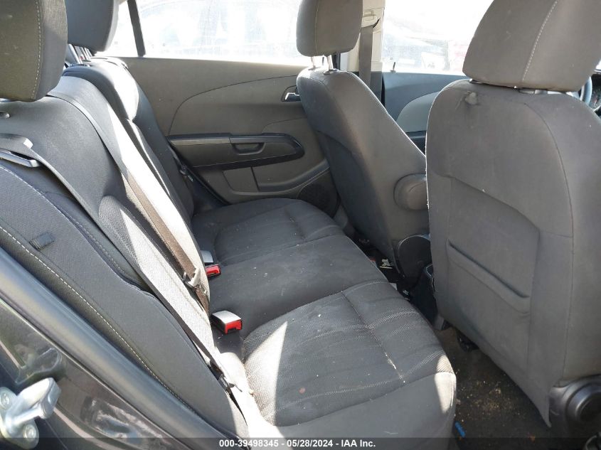 2019 Chevrolet Sonic Lt Auto VIN: 1G1JD5SB2K4137546 Lot: 39498345