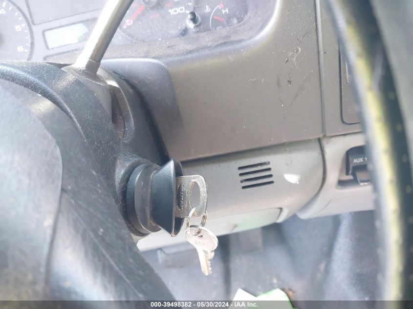 2006 Ford F-250 Xl/Xlt VIN: 1FTNF20546EB37286 Lot: 39498382