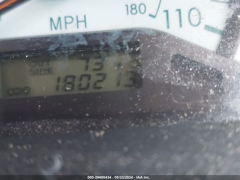 2004 Toyota Corolla Le VIN: 2T1BR32E14C220560 Lot: 39498434