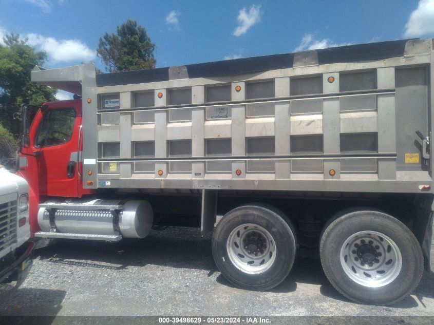 2005 Freightliner M2 112 Medium Duty VIN: 1FVHC5CV05HV08979 Lot: 39498629