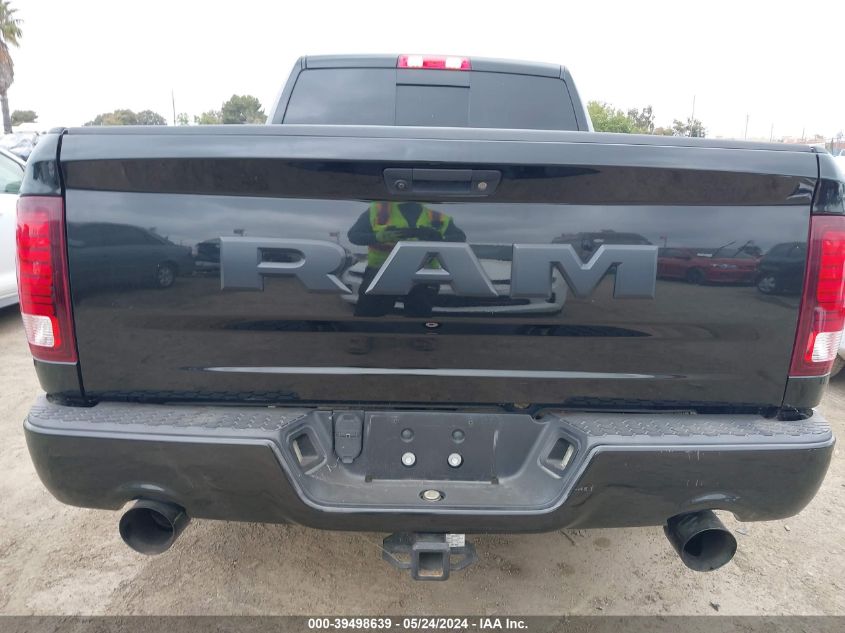 2017 Ram 1500 Night Regular Cab 4X2 6'4 Box VIN: 3C6JR6CT1HG695977 Lot: 39498639