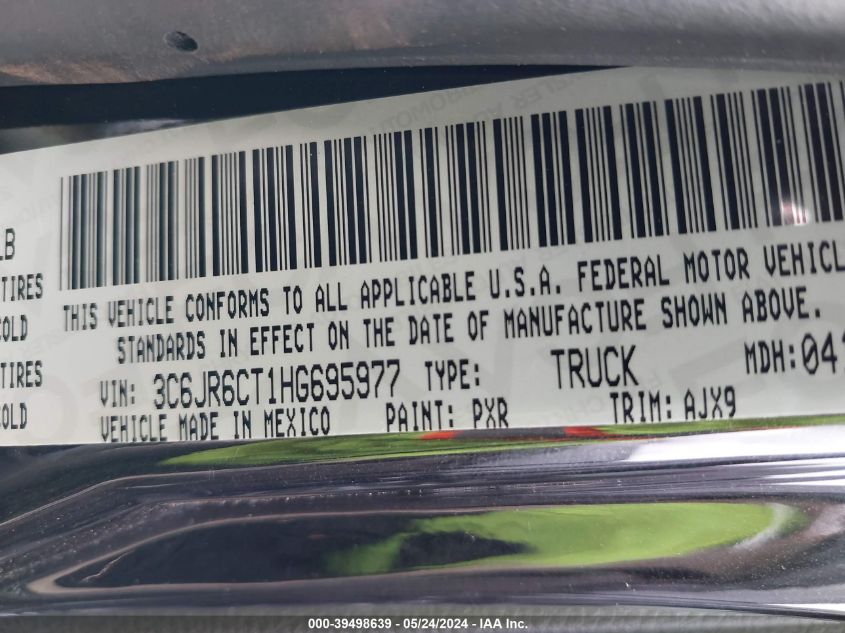 2017 Ram 1500 Night Regular Cab 4X2 6'4 Box VIN: 3C6JR6CT1HG695977 Lot: 39498639