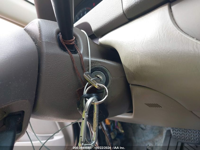 2003 Toyota Camry Le VIN: 4T1BE32K03U718635 Lot: 39498807