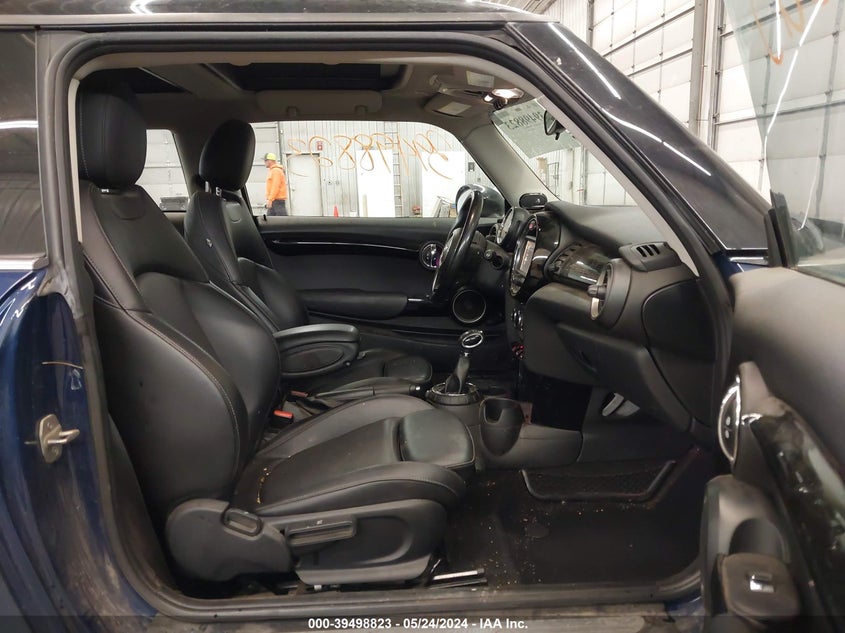 2015 Mini Hardtop Cooper S VIN: WMWXP7C56F2A35889 Lot: 39498823