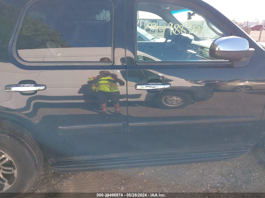 2007 Chevrolet Tahoe Ltz VIN: 1GNFK13097R418799 Lot: 39498874