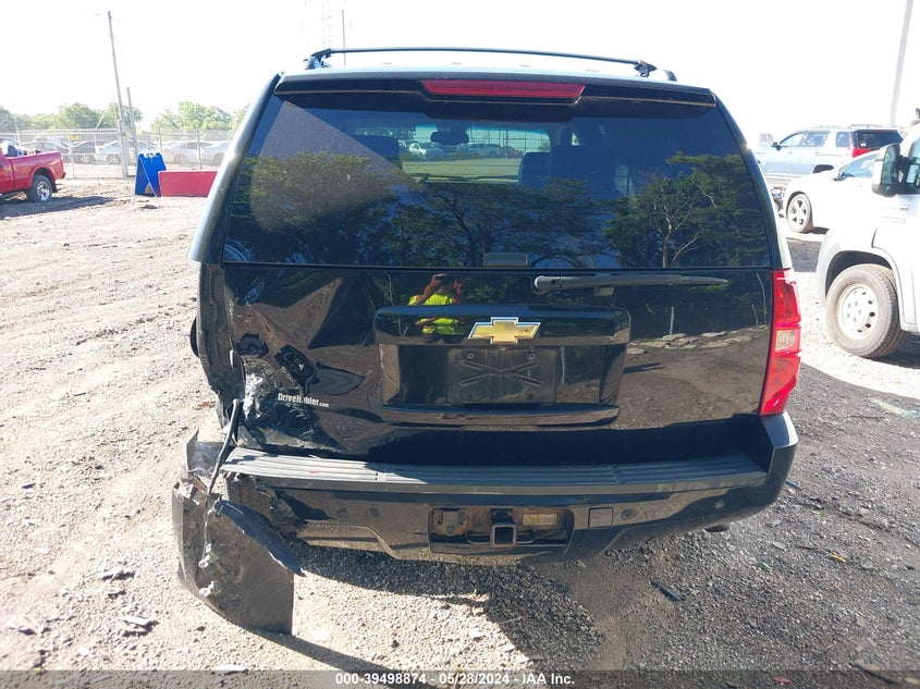 2007 Chevrolet Tahoe Ltz VIN: 1GNFK13097R418799 Lot: 39498874