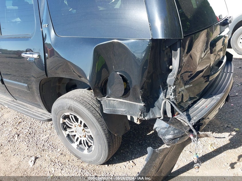 2007 Chevrolet Tahoe Ltz VIN: 1GNFK13097R418799 Lot: 39498874