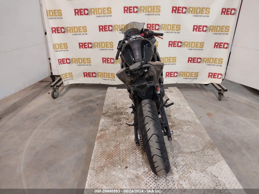 2015 YAMAHA YZFR3 MH3RH06Y4FK008386