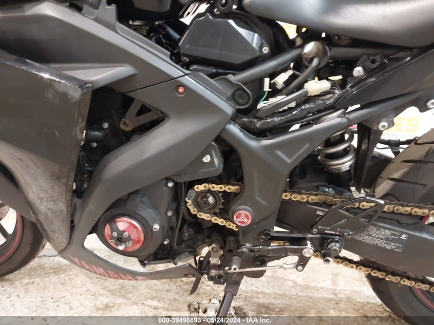 2015 YAMAHA YZFR3 MH3RH06Y4FK008386