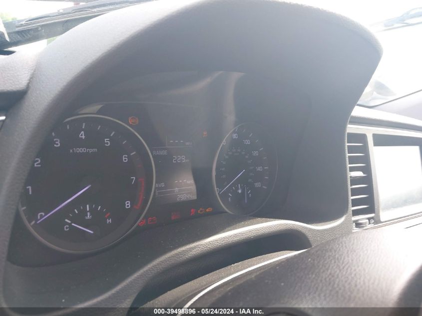 5NPD74LF5JH376010 2018 Hyundai Elantra Se