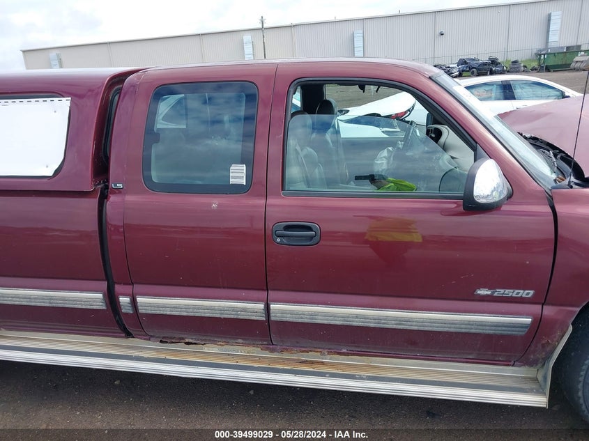 2000 Chevrolet Silverado 2500 Ls VIN: 1GCGC29U6YE338394 Lot: 39499029