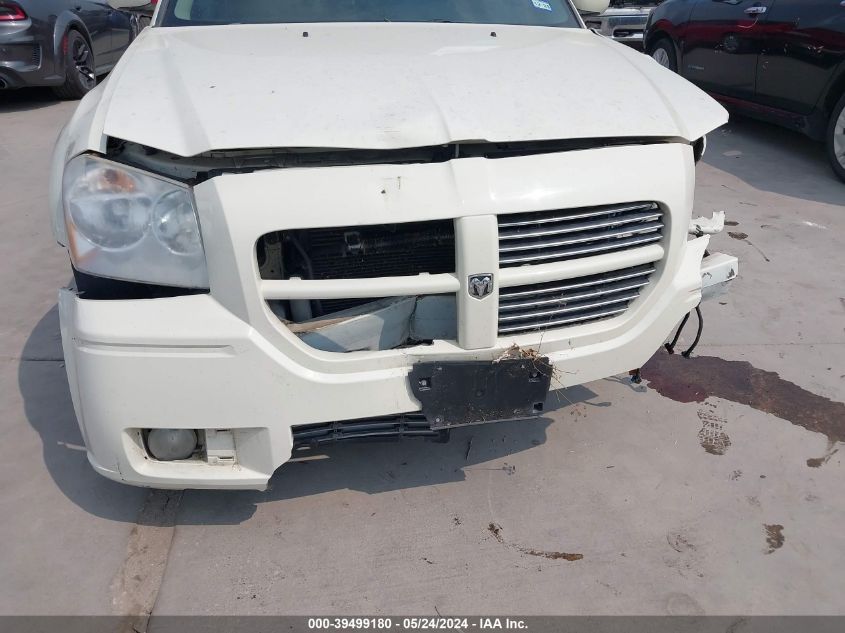 2005 Dodge Magnum Rt VIN: 2D8GV58285H618285 Lot: 39499180