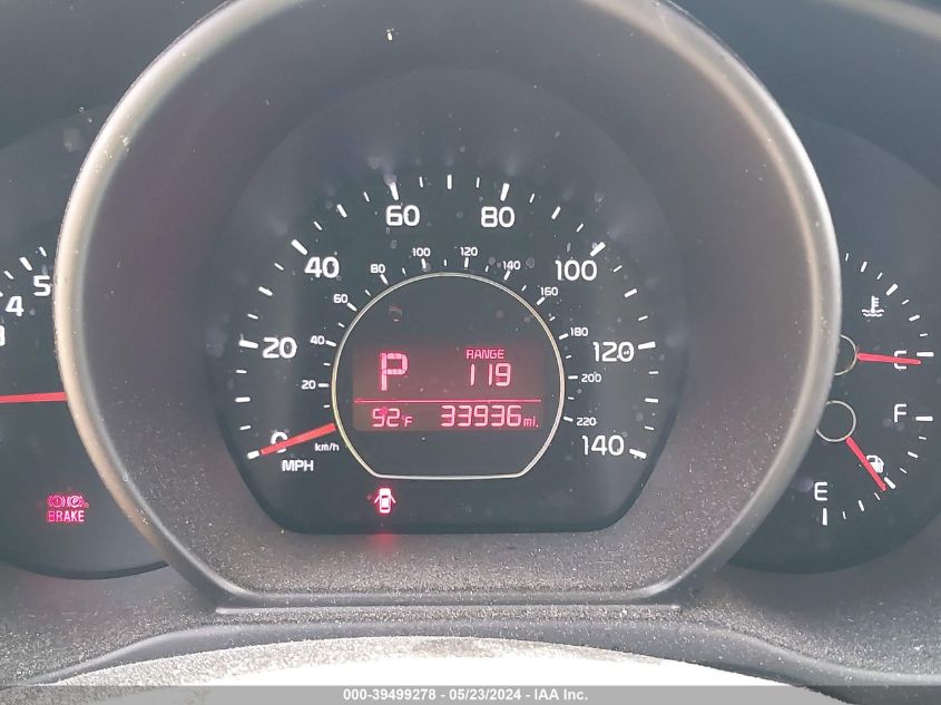 2017 Kia Soul VIN: KNDJN2A23H7881703 Lot: 39499278