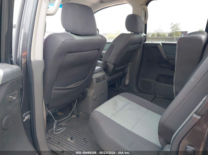 2005 Nissan Titan Se VIN: 1N6AA07A85N556015 Lot: 39499356