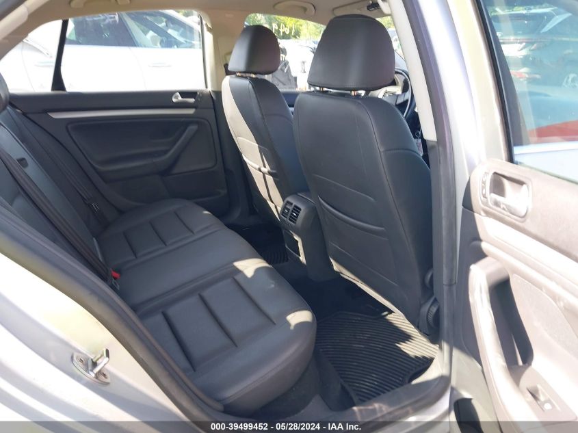 2008 Volkswagen Jetta Se/Sel VIN: 3VWRZ71K98M078417 Lot: 39499452