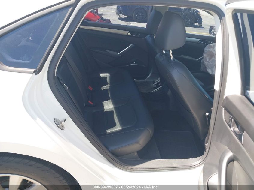 2015 Volkswagen Passat S VIN: 1VWAT7A32FC043840 Lot: 39499607