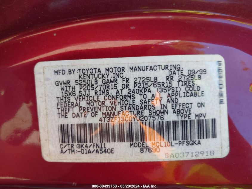 2000 Toyota Sienna Le VIN: 4T3ZF13C0YU207576 Lot: 39499758