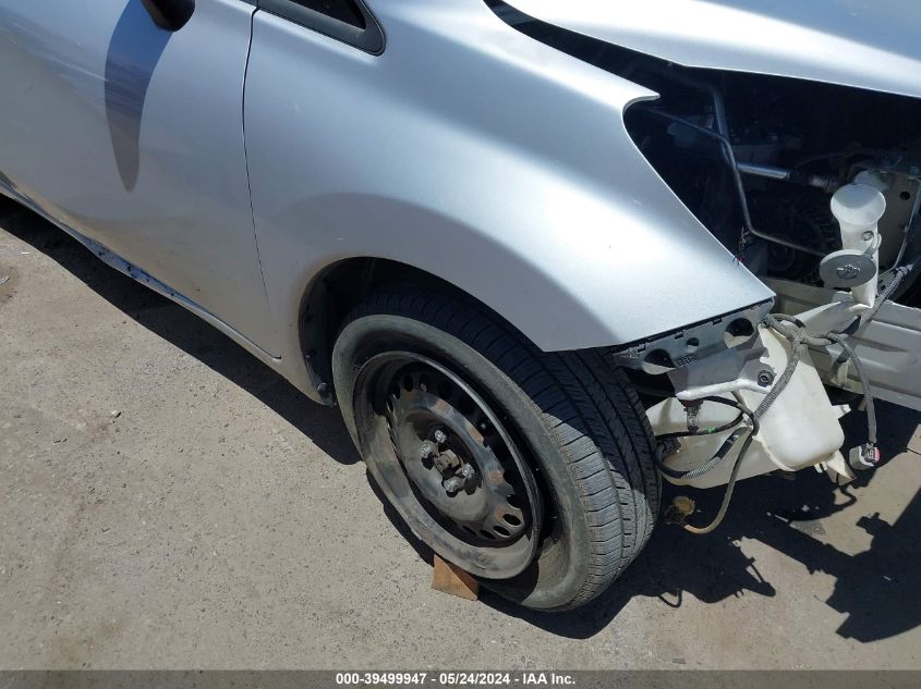 2015 Nissan Versa Note S (Sr)/S Plus/Sl/Sr/Sv VIN: 3N1CE2CP9FL402598 Lot: 39499947