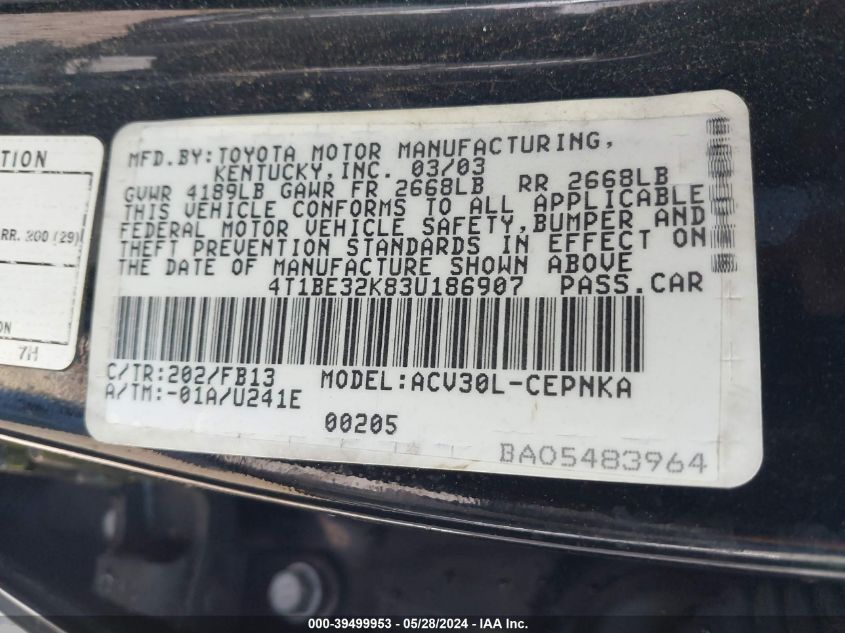 2003 Toyota Camry Le VIN: 4T1BE32K83U186907 Lot: 39499953