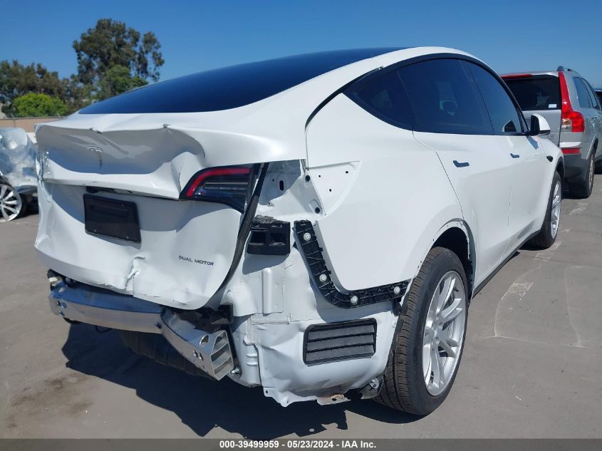 2023 Tesla Model Y Awd/Long Range Dual Motor All-Wheel Drive VIN: 7SAYGDEE6PF853320 Lot: 39499959