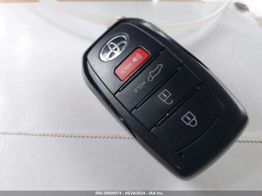 2022 Toyota Corolla Cross Xle VIN: 7MUDAAAGXNV022792 Lot: 39500074