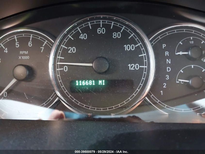 2005 Buick Lacrosse Cxl VIN: 2G4WD532351282215 Lot: 39500079