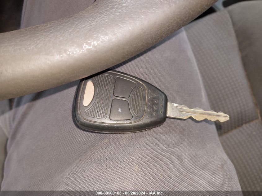 2005 Dodge Dakota Slt VIN: 1D7HW48NX5S136940 Lot: 39500103