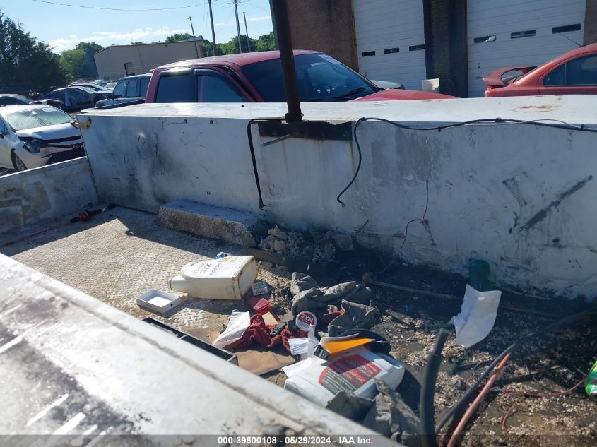 2006 Ford F-350 Chassis Xl/Xlt VIN: 1FDWF36P06EC25637 Lot: 39500108