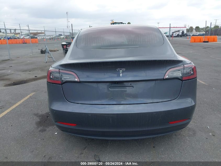 5YJ3E1EA3JF050786 2018 Tesla Model 3 Long Range/Mid Range