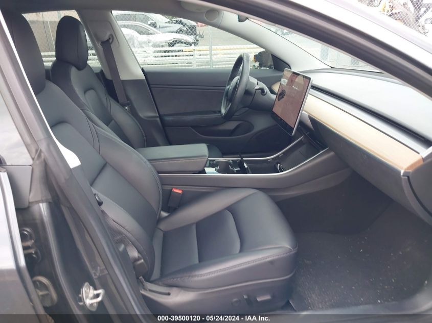 5YJ3E1EA3JF050786 2018 Tesla Model 3 Long Range/Mid Range