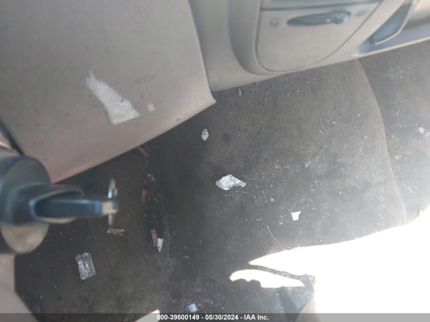 1997 Ford Expedition Eddie Bauer/Xlt VIN: 1FMEU1767VLB13861 Lot: 39500149