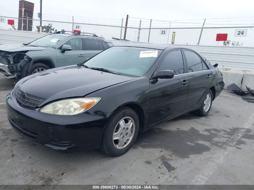 2002 Toyota Camry Le V6 VIN: 4T1BF32K52U018251 Lot: 39500273