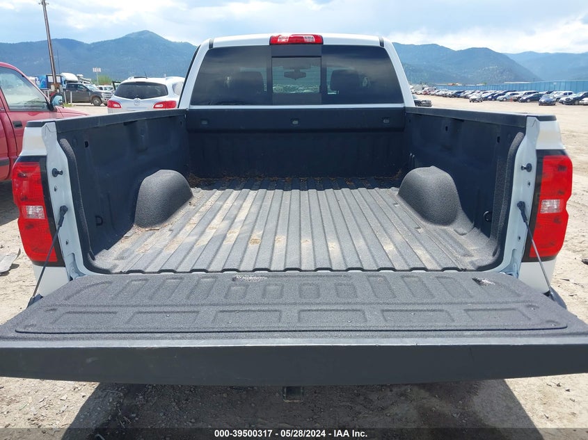 2018 Chevrolet Silverado 1500 1Lt VIN: 3GCUKREC3JG253457 Lot: 39500317