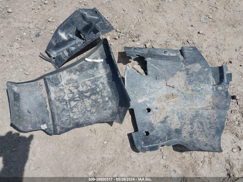 2018 Chevrolet Silverado 1500 1Lt VIN: 3GCUKREC3JG253457 Lot: 39500317