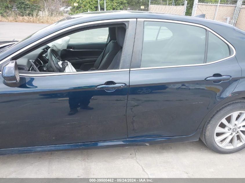 2020 Toyota Camry Le VIN: 4T1C11AK1LU880022 Lot: 39500462