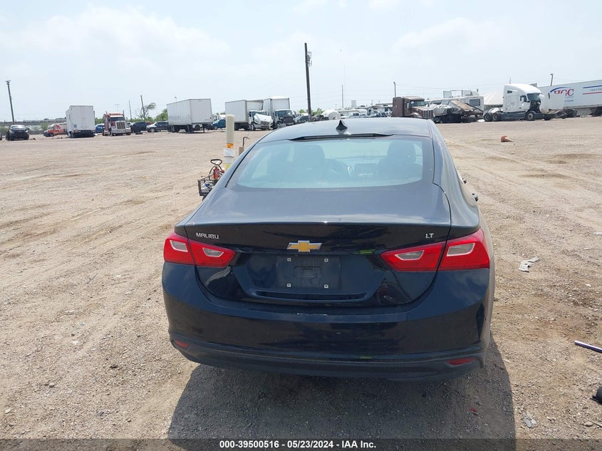 2018 Chevrolet Malibu Lt VIN: 1G1ZD5ST8JF200972 Lot: 39500516