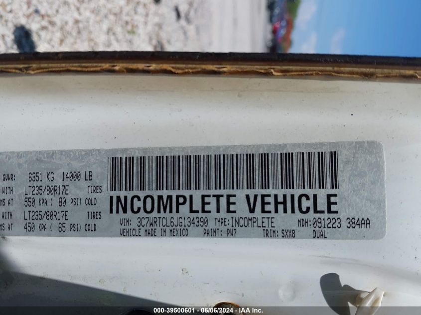 2018 Ram 3500 Chassis Tradesman/Slt/Laramie VIN: 3C7WRTCL6JG134390 Lot: 39500601