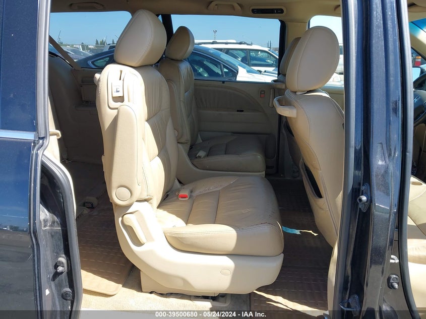 2008 Honda Odyssey Touring VIN: 5FNRL389X8B023611 Lot: 39500680