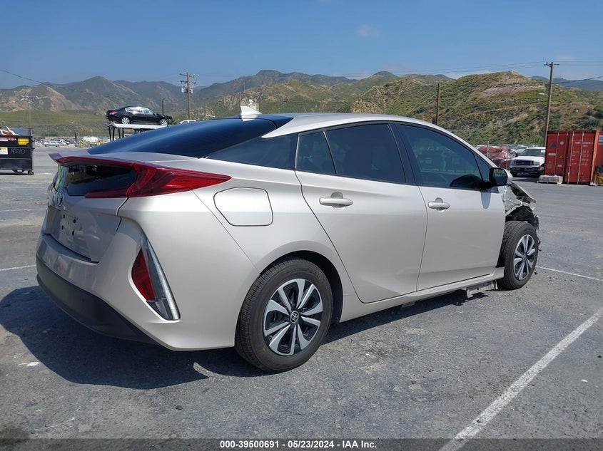 2018 TOYOTA PRIUS PRIME PLUS - JTDKARFP9J3078663