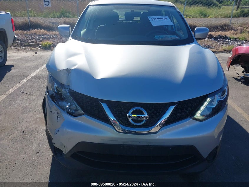 2017 Nissan Rogue Sport S VIN: JN1BJ1CR4HW116013 Lot: 39500820