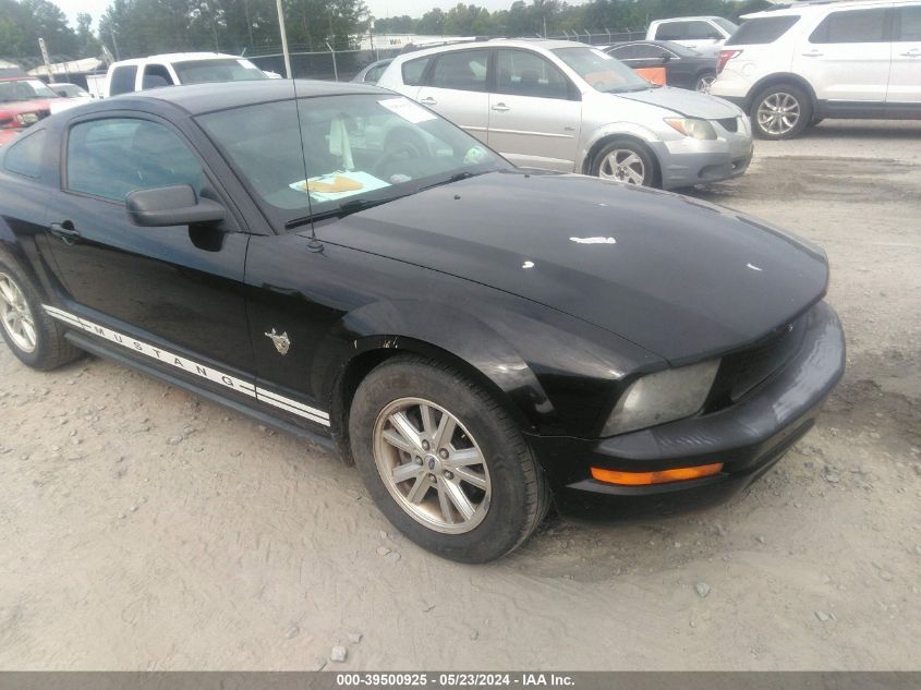 2009 Ford Mustang V6/V6 Premium VIN: 1ZVHT80N195142133 Lot: 39500925
