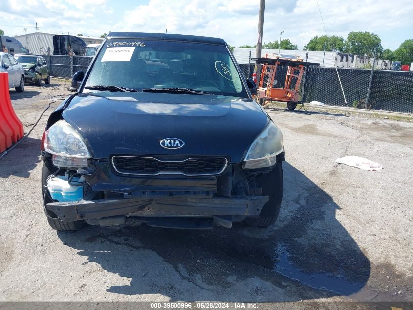 2013 Kia Soul + VIN: KNDJT2A69D7596619 Lot: 39500996