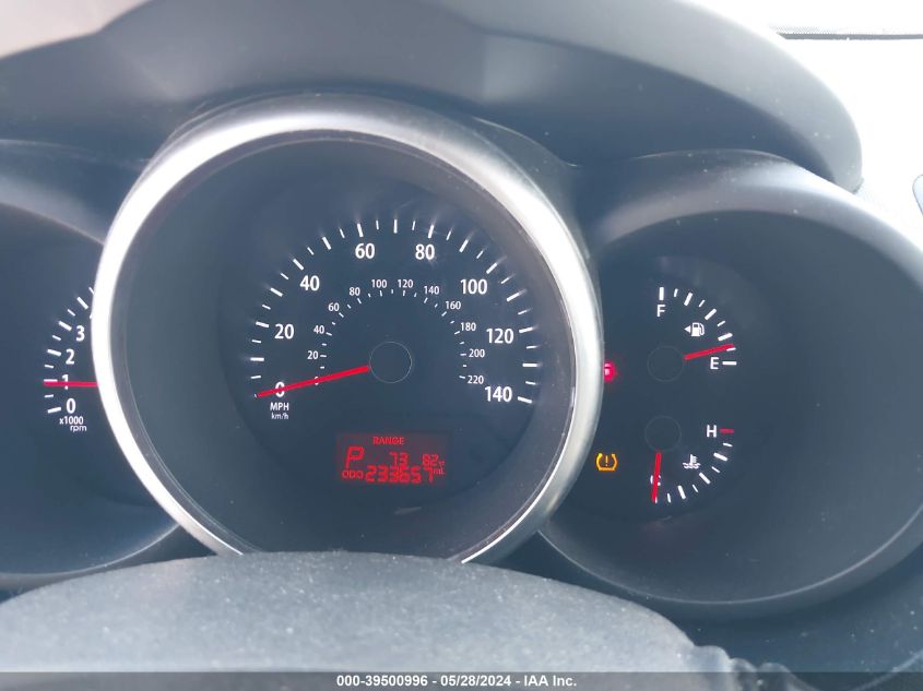 2013 Kia Soul + VIN: KNDJT2A69D7596619 Lot: 39500996