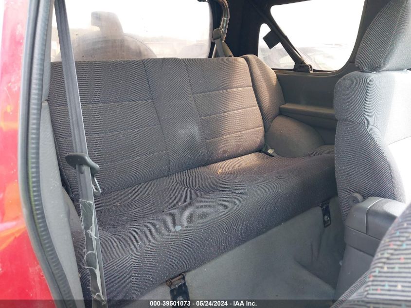 1999 Kia Sportage VIN: KNDJA623XX5575120 Lot: 39501073