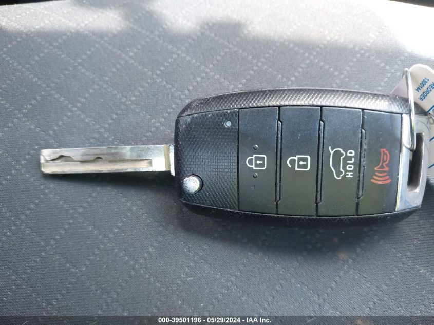 2016 Kia Sorento 3.3L Lx VIN: 5XYPGDA57GG060504 Lot: 39501196