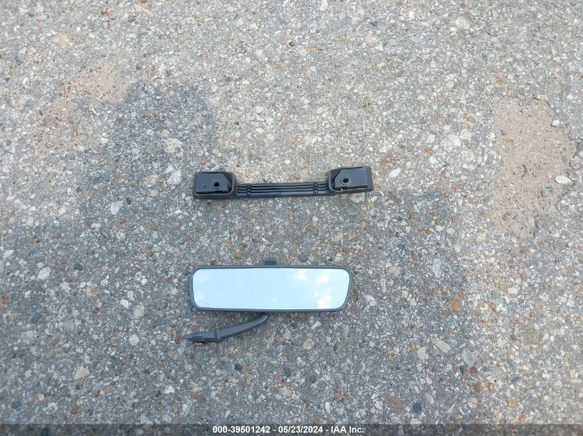 1999 Nissan Pathfinder Le/Se/Xe VIN: JN8AR07Y4XW384396 Lot: 39501242