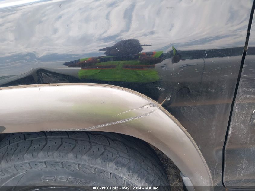 1999 Nissan Pathfinder Le/Se/Xe VIN: JN8AR07Y4XW384396 Lot: 39501242