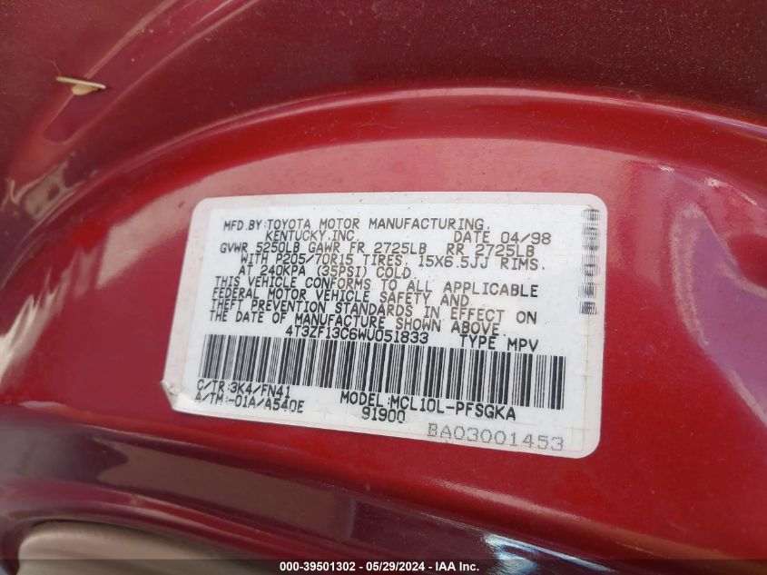 1998 Toyota Sienna Le VIN: 4T3ZF13C6WU051833 Lot: 39501302