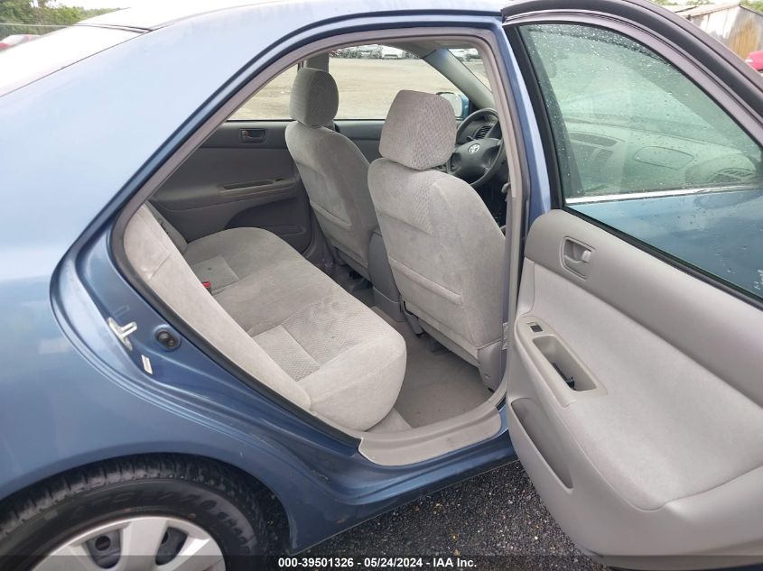 2003 Toyota Camry Le VIN: 4T1BE32K23U786693 Lot: 39501326