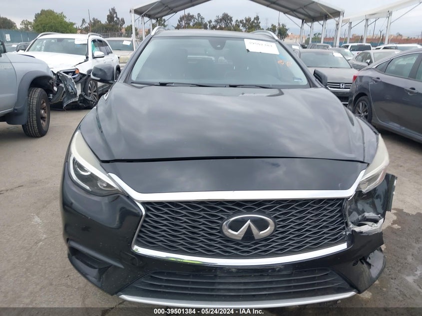 2018 INFINITI QX30 LUXE - SJKCH5CP4JA005058